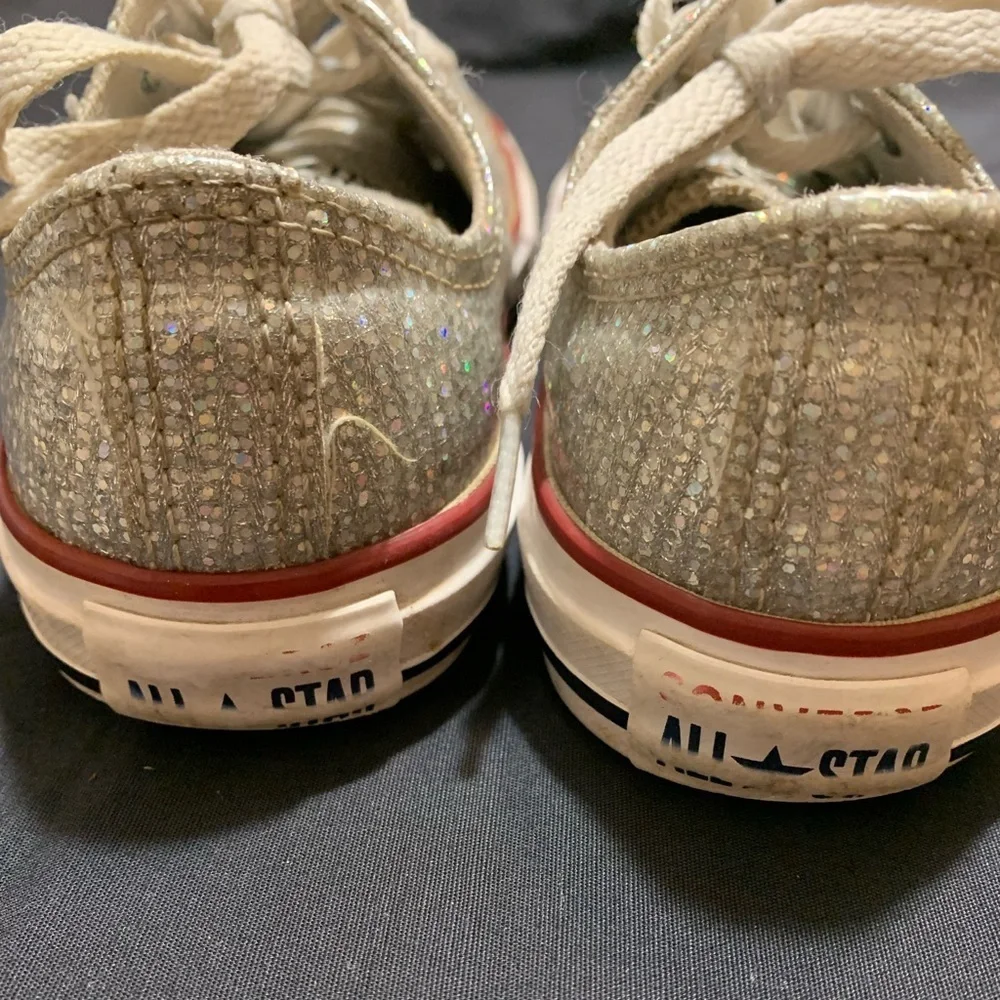 Converse Girls Glittered Sneakers  Size 2